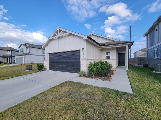 Building Photo - 17986 Plow Beam Dr