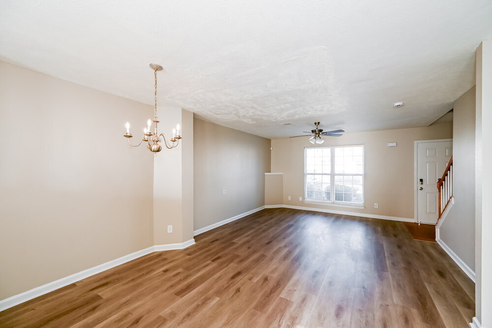 Building Photo - 8021 Logan Dr