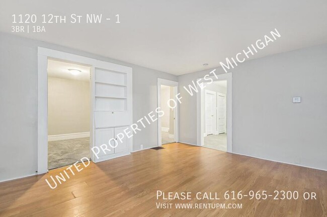 Building Photo - Available Now | 3 Bedroom 1 Bathroom Lower...