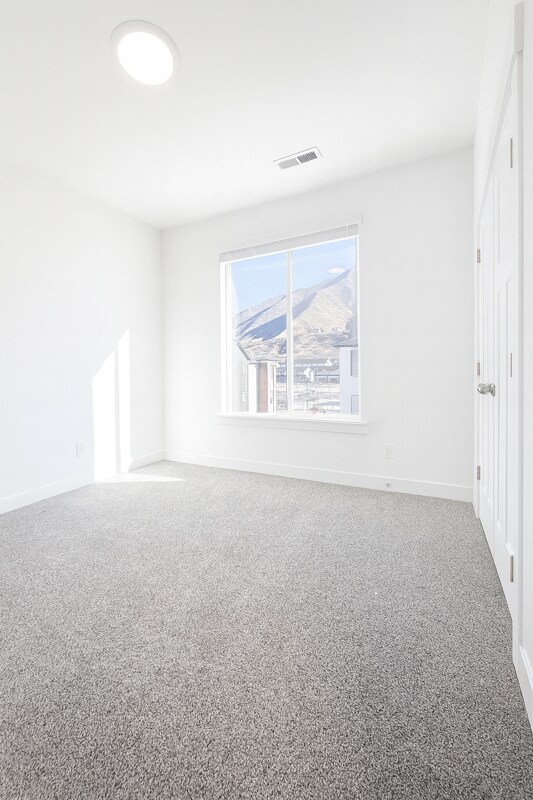 Building Photo - 4777 Alder Dr