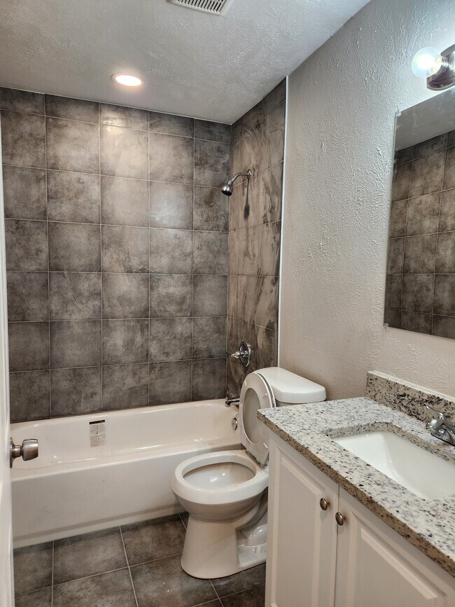 Guest bathroom - 202 N Getzendaner St