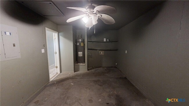 Building Photo - 2606 Cross Timber Dr