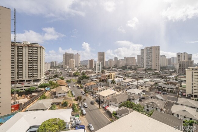 Building Photo - Move-In Ready & Conveniently Located 2BR / 1BA / 1PKG PARKSIDE TOWER – MCCULLY