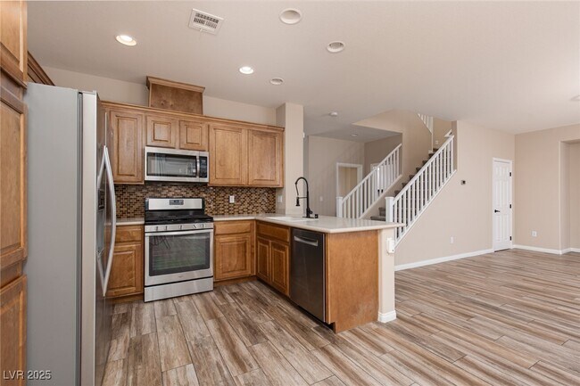 Building Photo - 10520 Harvest Wind Dr