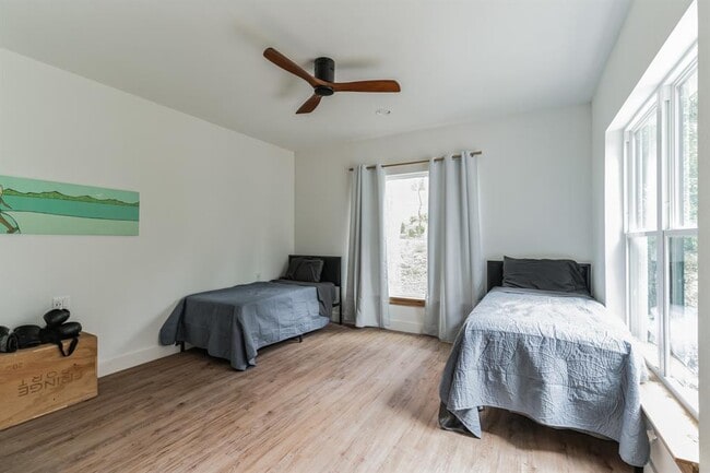 Building Photo - 107 Blue Ridge Trail