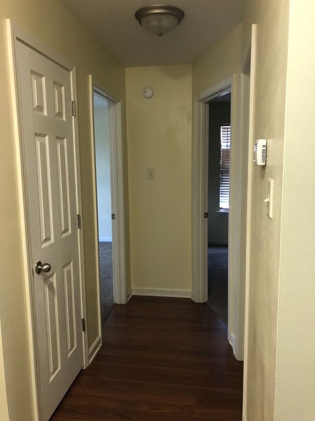 Building Photo - Beautiful 3 Bedroom Home in a Quiet Searcy Neighborhood!