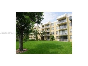 Building Photo - 13100 SW 92nd Ave
