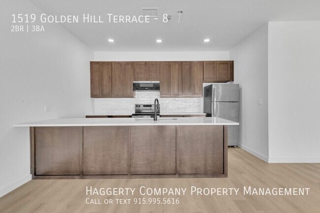 Building Photo - 1519 Golden Hill Ter