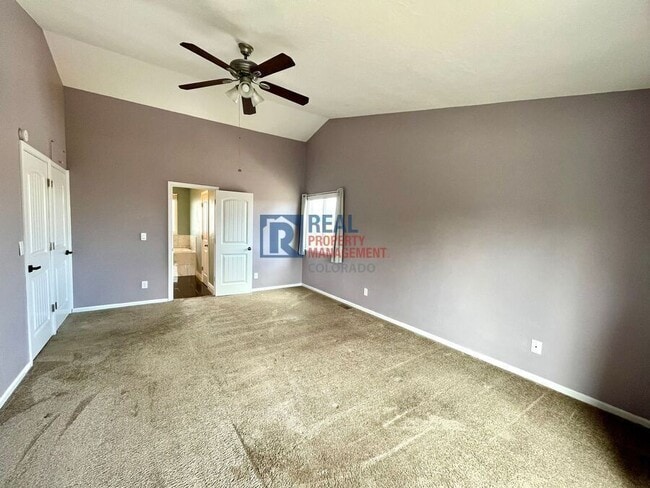 Building Photo - 3670 Gingham Way