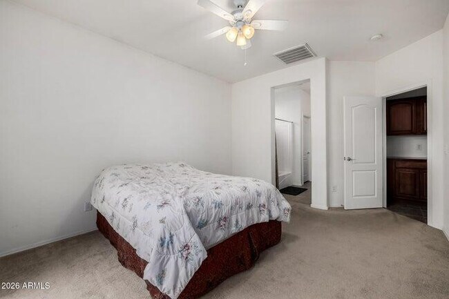 Building Photo - 2854 S Peel Dr