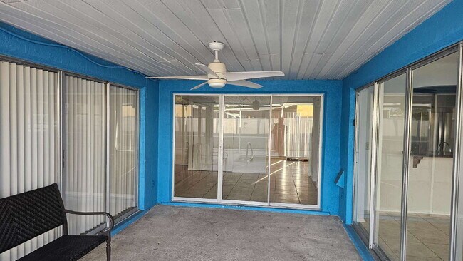 Building Photo - 3 Bedroom Pool Home in North Port - Rent I...