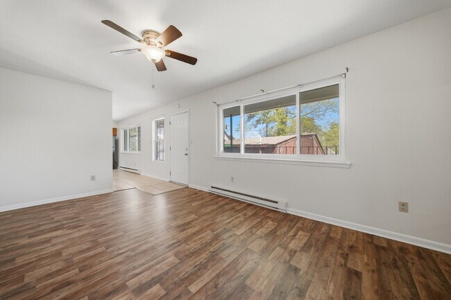 Building Photo - AMAZING 3 BED, 2 FULL BATH APARTMENT FOR RENT IN OCEAN VIEW!