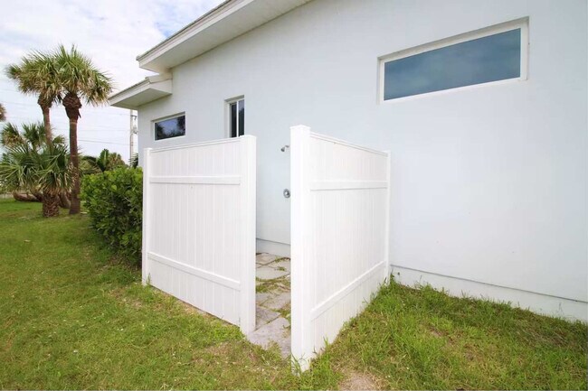 Building Photo - 141 S Atlantic Ave