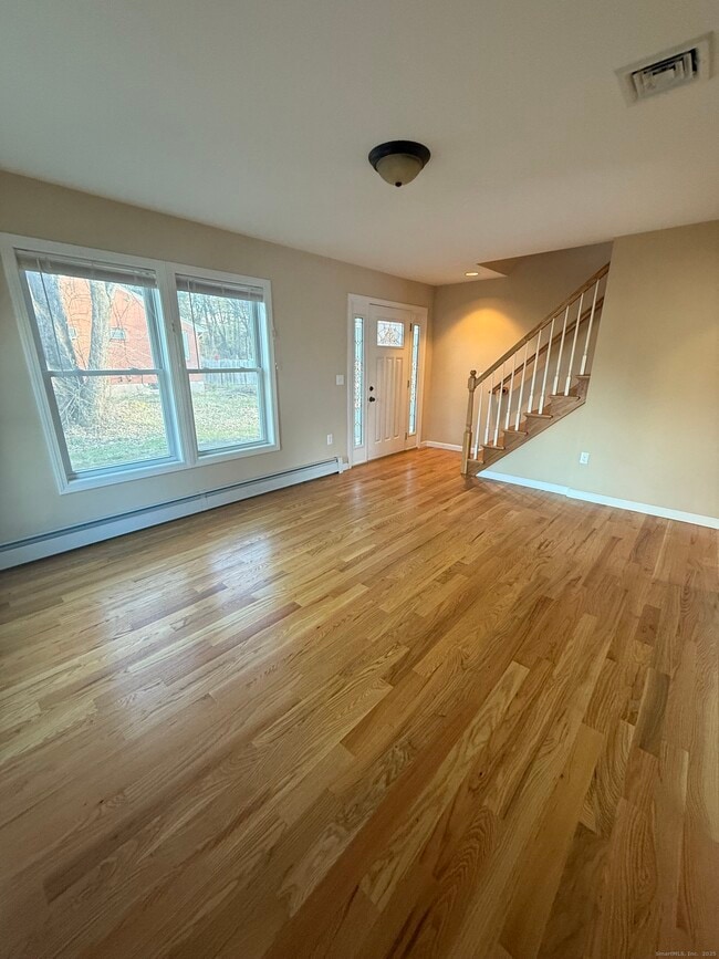 Building Photo - 49 Franklin St