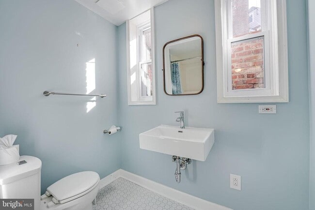 Building Photo - 1304 Rittenhouse St NW