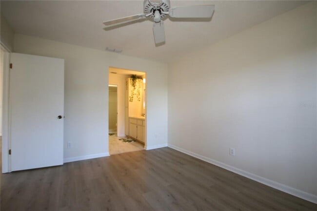 Building Photo - 1535 Nursery Rd