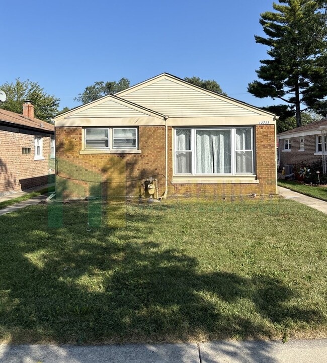 Building Photo - Beautifully Updated 3-Bed Home on a Quiet ...