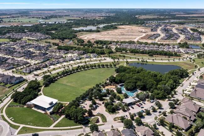 Building Photo - Union Park!