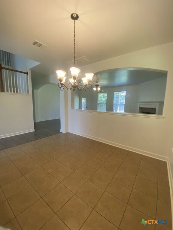 Building Photo - 7105 Golden Oak Ln