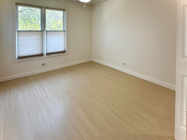 Building Photo - 174 Hemingway Ct