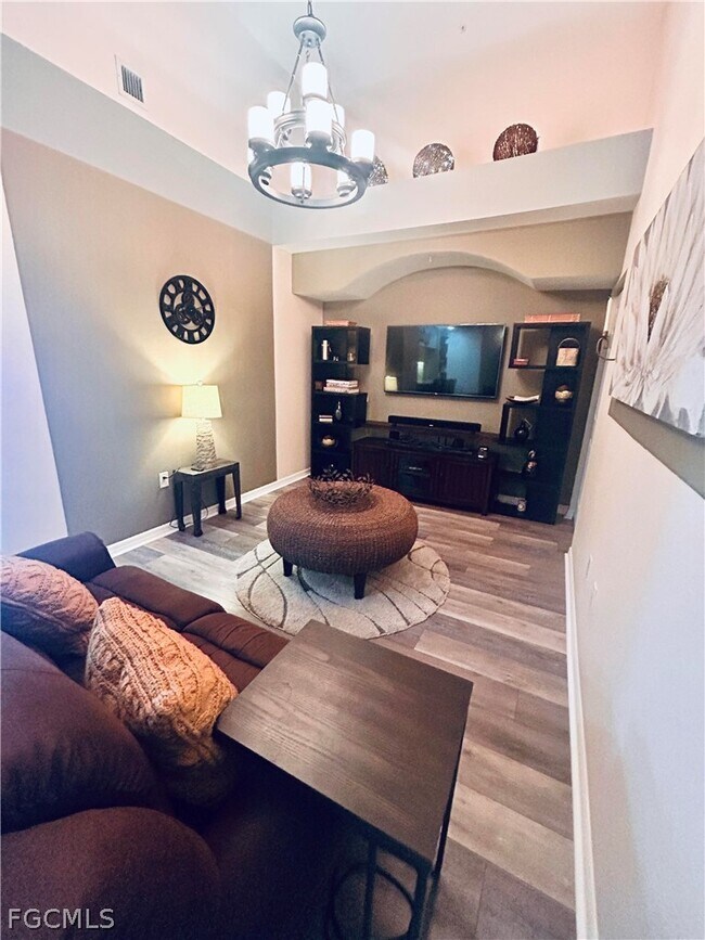 Building Photo - 1137 Van Loon Commons Cir