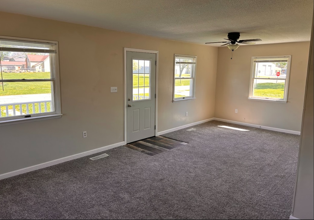 Building Photo - 301 Church St