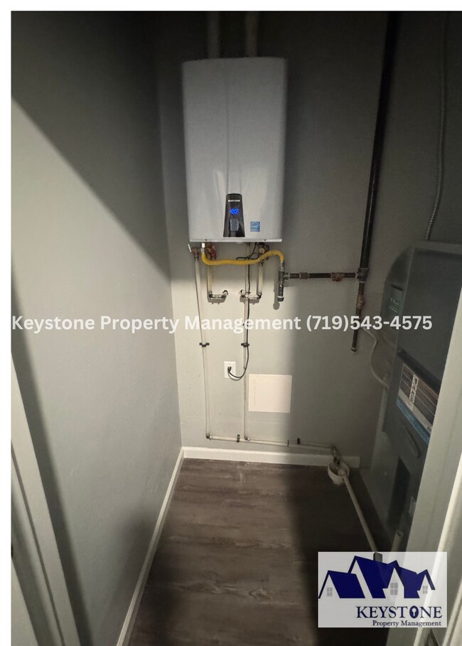 Building Photo - Gated Community - One Level Living  2 Bedr...