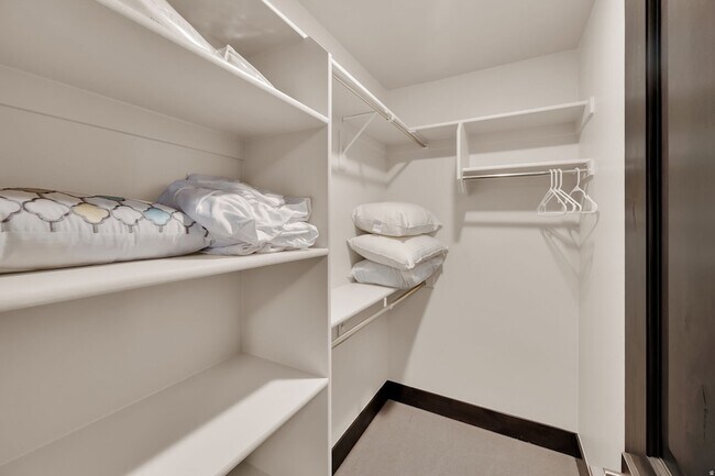 Building Photo - 6357 E 820 S