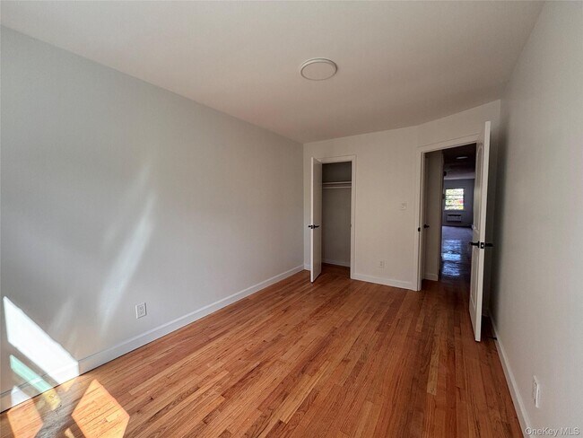 Building Photo - 71-34 Kissena Blvd
