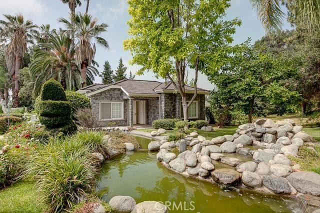 Building Photo - 1601 Highland Oaks Dr