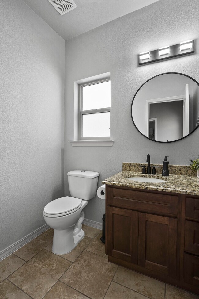 Building Photo - 3873 Loma Cortez Dr