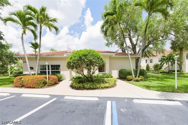 Building Photo - 110 Siena Way