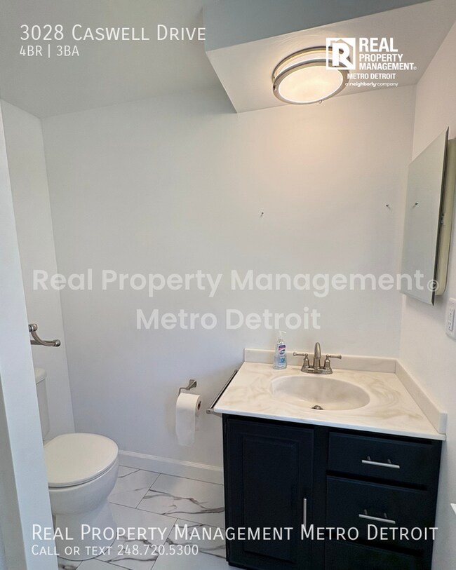Building Photo - 3028 Caswell Dr