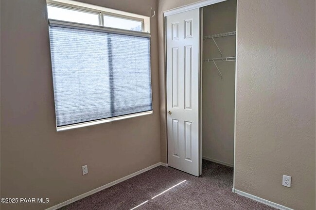 Building Photo - 5361 N Bremont Way