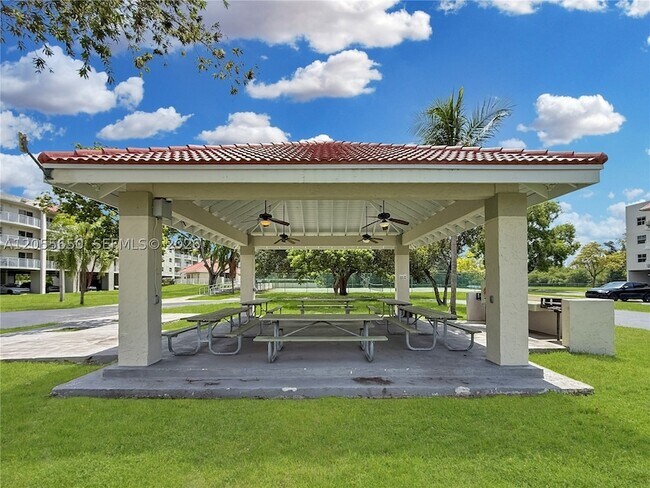 Building Photo - 8260 SW 210th St