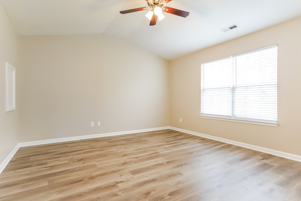 Building Photo - 230 Appsmill Pl