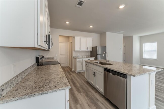 Building Photo - 4105 Oakwood Ter Ct