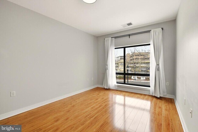 Building Photo - 8005 13th St