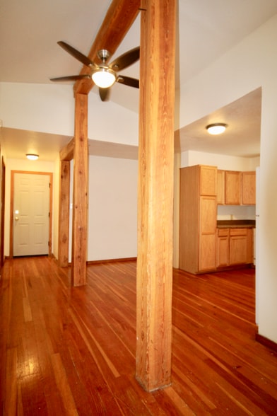 Building Photo - 1820 Remington Way