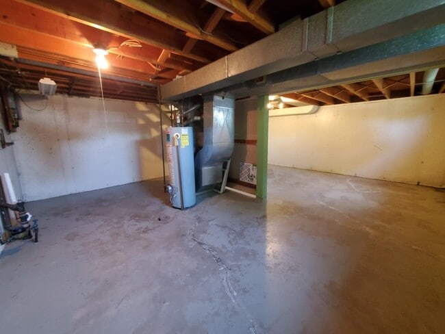 Building Photo - 1414.5 S 14th St