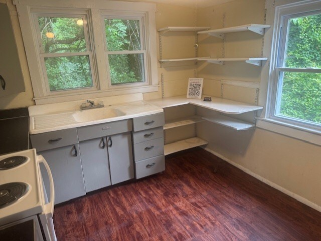 Building Photo - 2214 Vandermast Ln