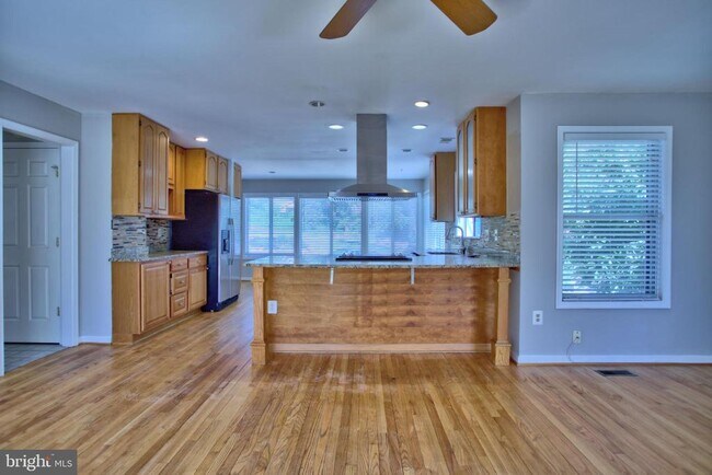 Building Photo - 1209 Merton Trail