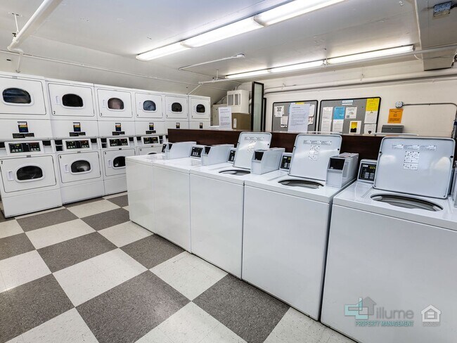 Building Photo - Ideal Urban Retreat – 1-Bedroom Near PSU with Great Amenities