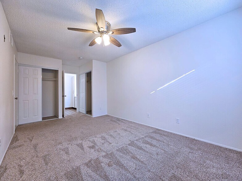 Interior Photo - The Vine Apts