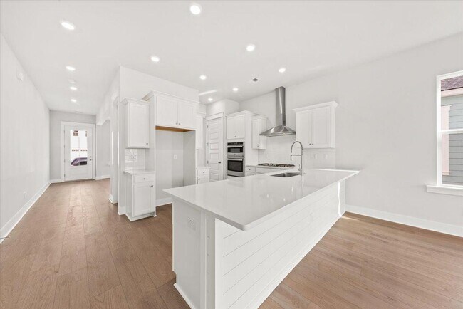 Building Photo - 437 Parish Farms Dr