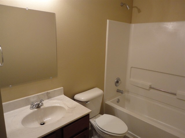 Building Photo - 10442 Juniper Breeze Dr