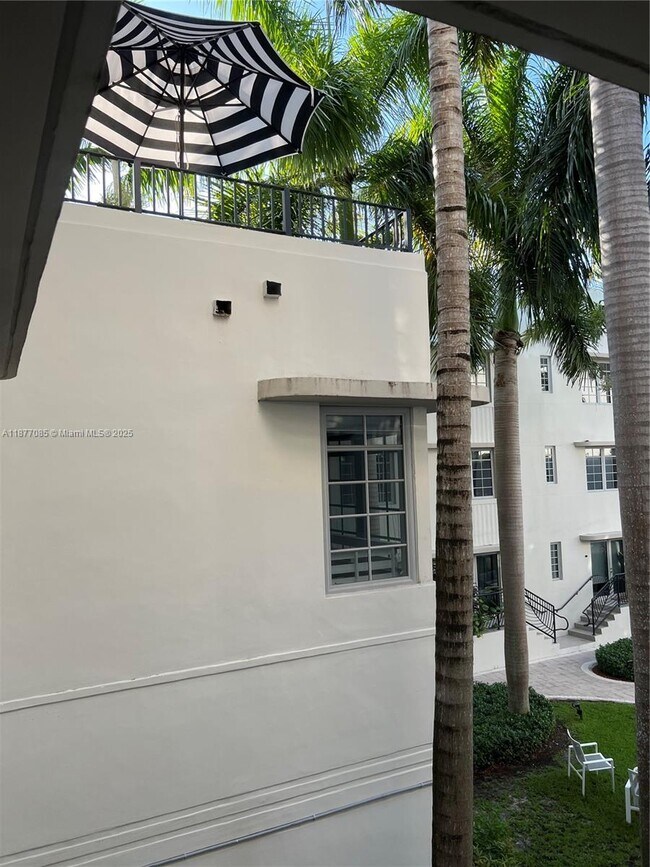 Building Photo - 435 21st St