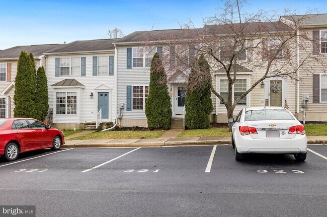 Primary Photo - 321 Copperfield Ln