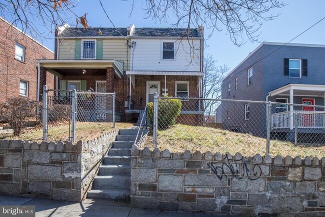 Building Photo - 1889 Alabama Ave SE