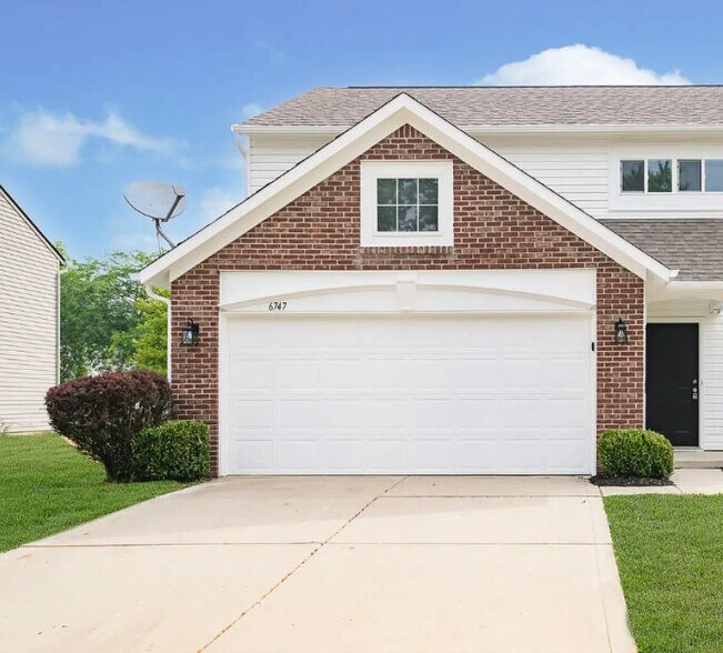 Primary Photo - 6747 Wimbledon Dr